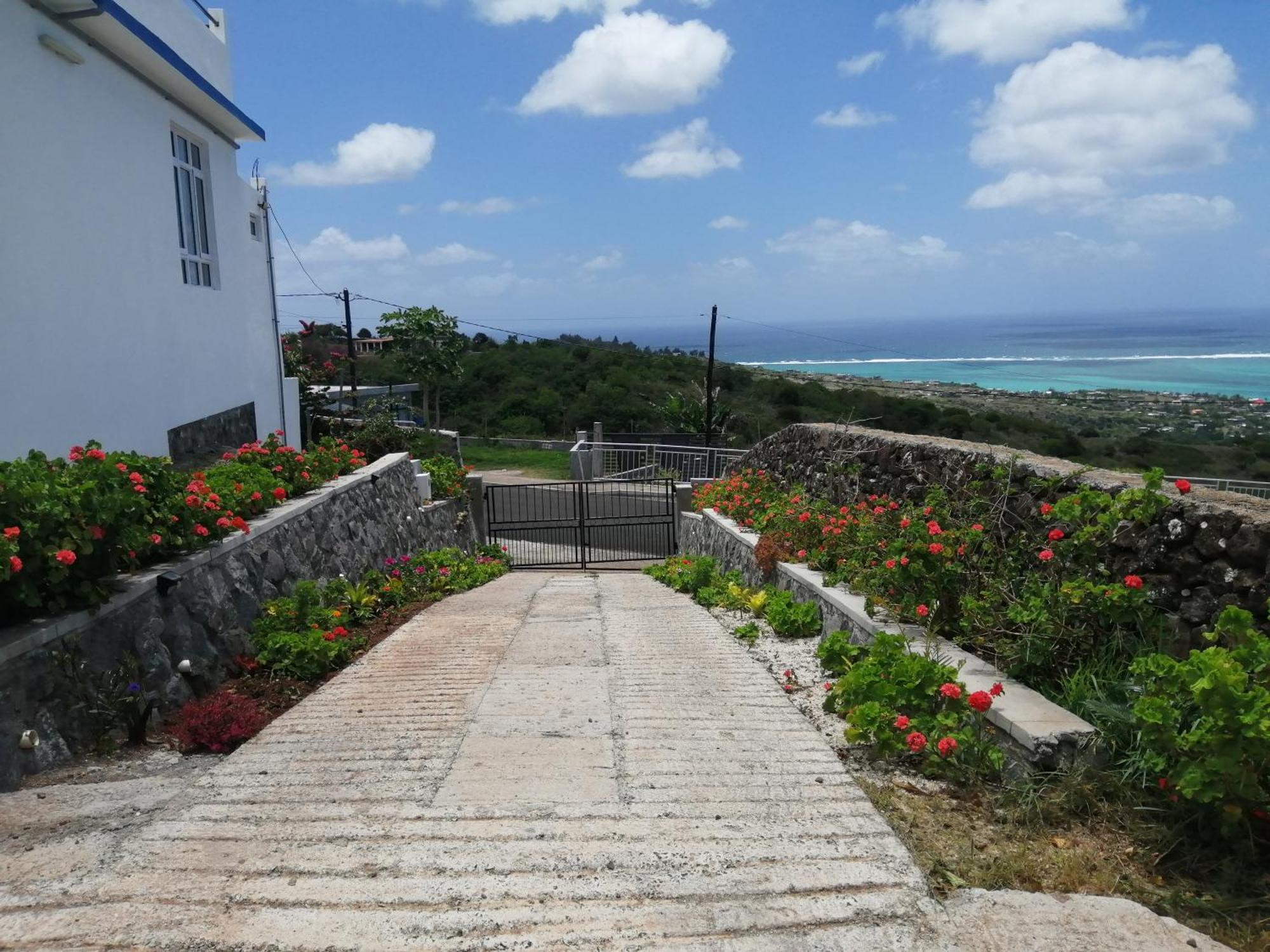 Villa O Bercail Du Sud-Hibiscus Chez Jeannette Saint Gabriel Esterno foto